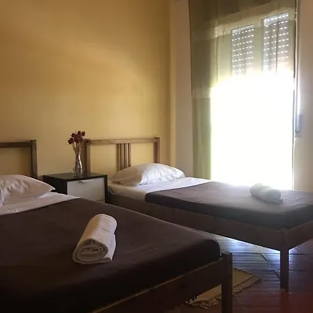 Big Chill - Beach Hostel *