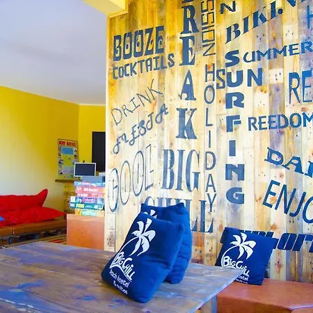 Big Chill - Beach Hostel Lagos